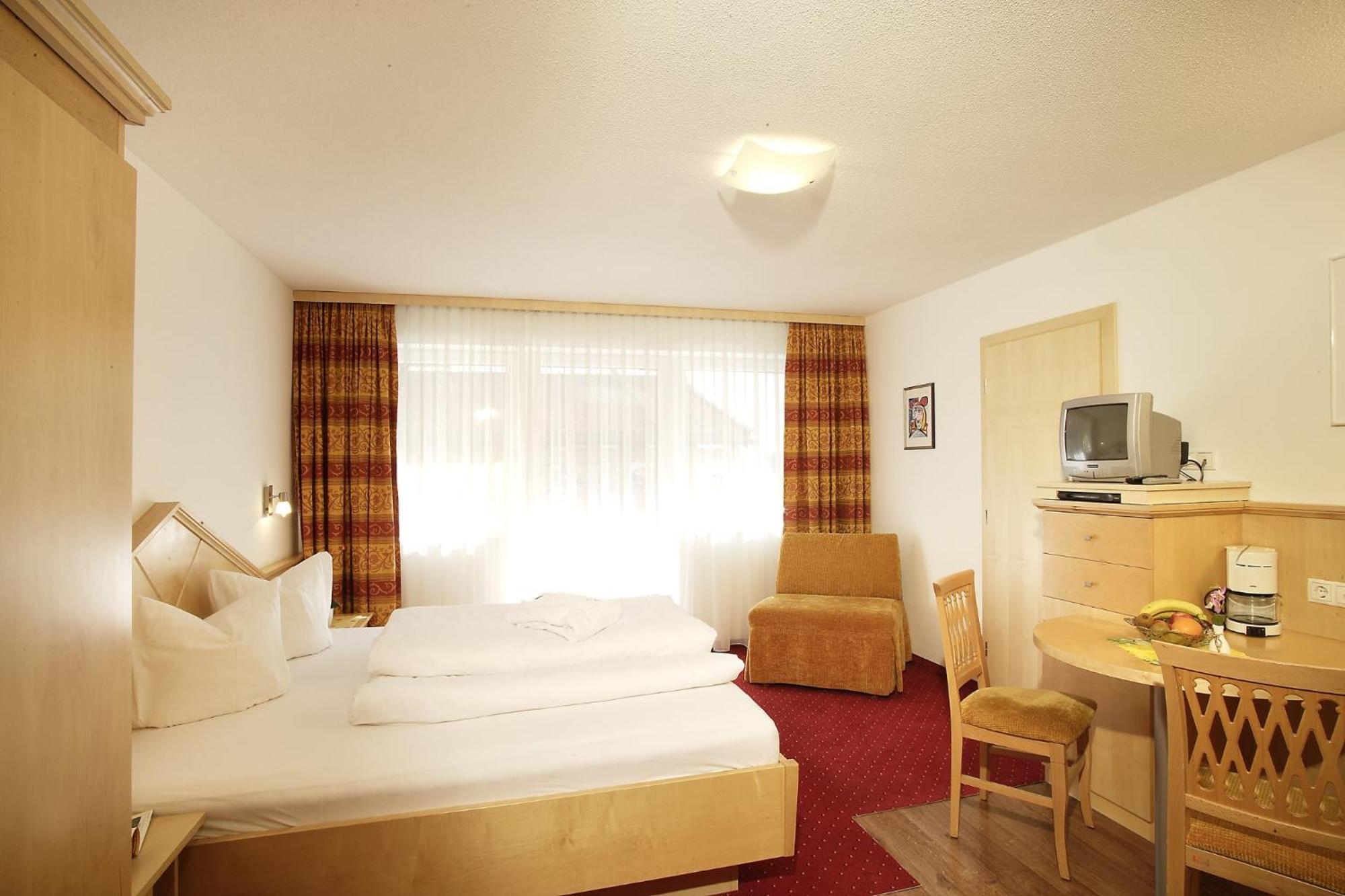 Falkner Appartement Resort Ленгенфельд Екстер'єр фото